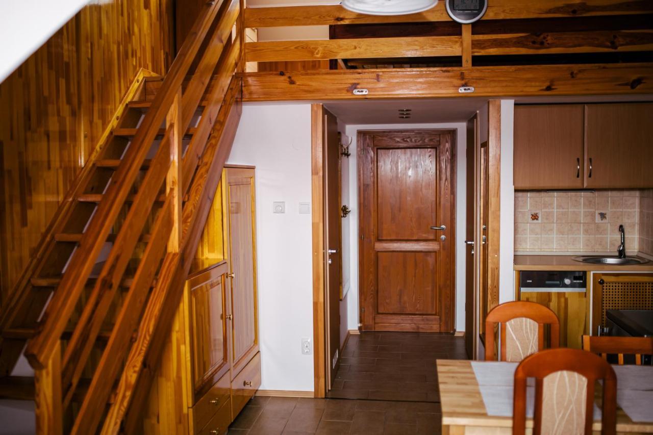 Niki Apartman Дьюла Экстерьер фото